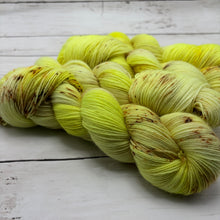 Load image into Gallery viewer, Lemon Drop