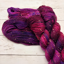Load image into Gallery viewer, Velvet Brambleberry