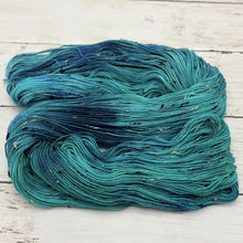 Load image into Gallery viewer, Aquamarine (March)