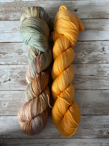 The Queue Shawl Colorway Pairings